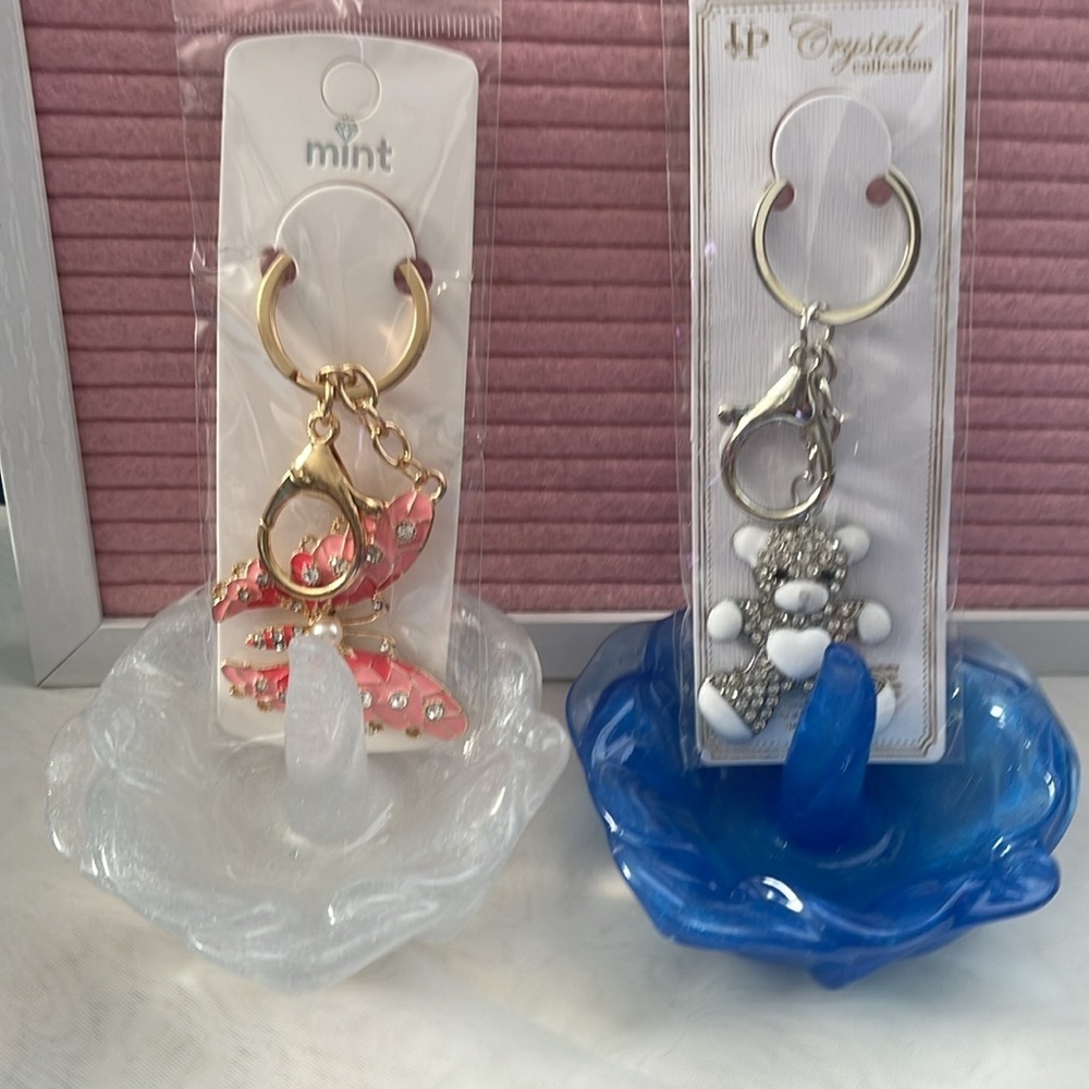 Pick (1) Bear Keychain and Handmade Ring Holder - Picture 1 of 6